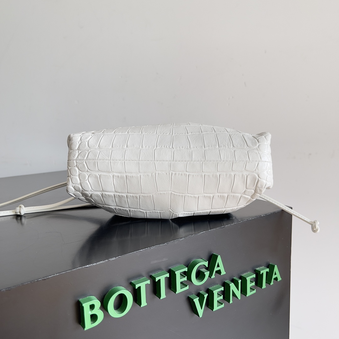 Bottega Veneta Satchel Bags